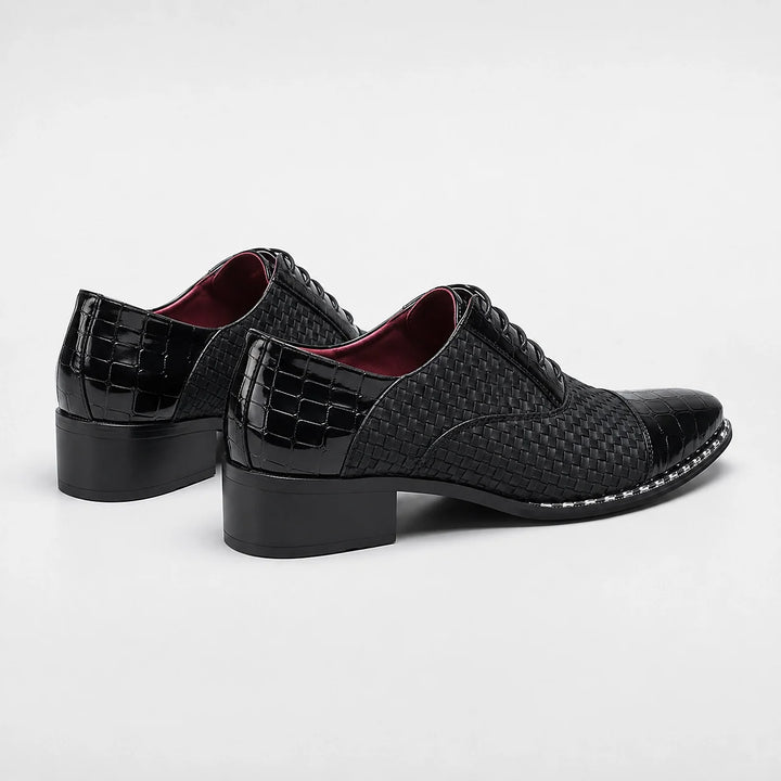 Delvano Leather Oxford Dress Shoes — Black (mens shoe angle)