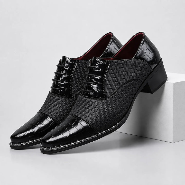Delvano Leather Oxford Dress Shoes — Black (mens shoe pedestal)