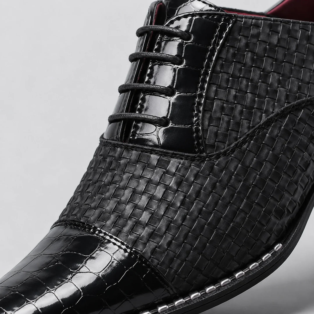 Delvano Leather Oxford Dress Shoes — Black (mens shoe zoom)